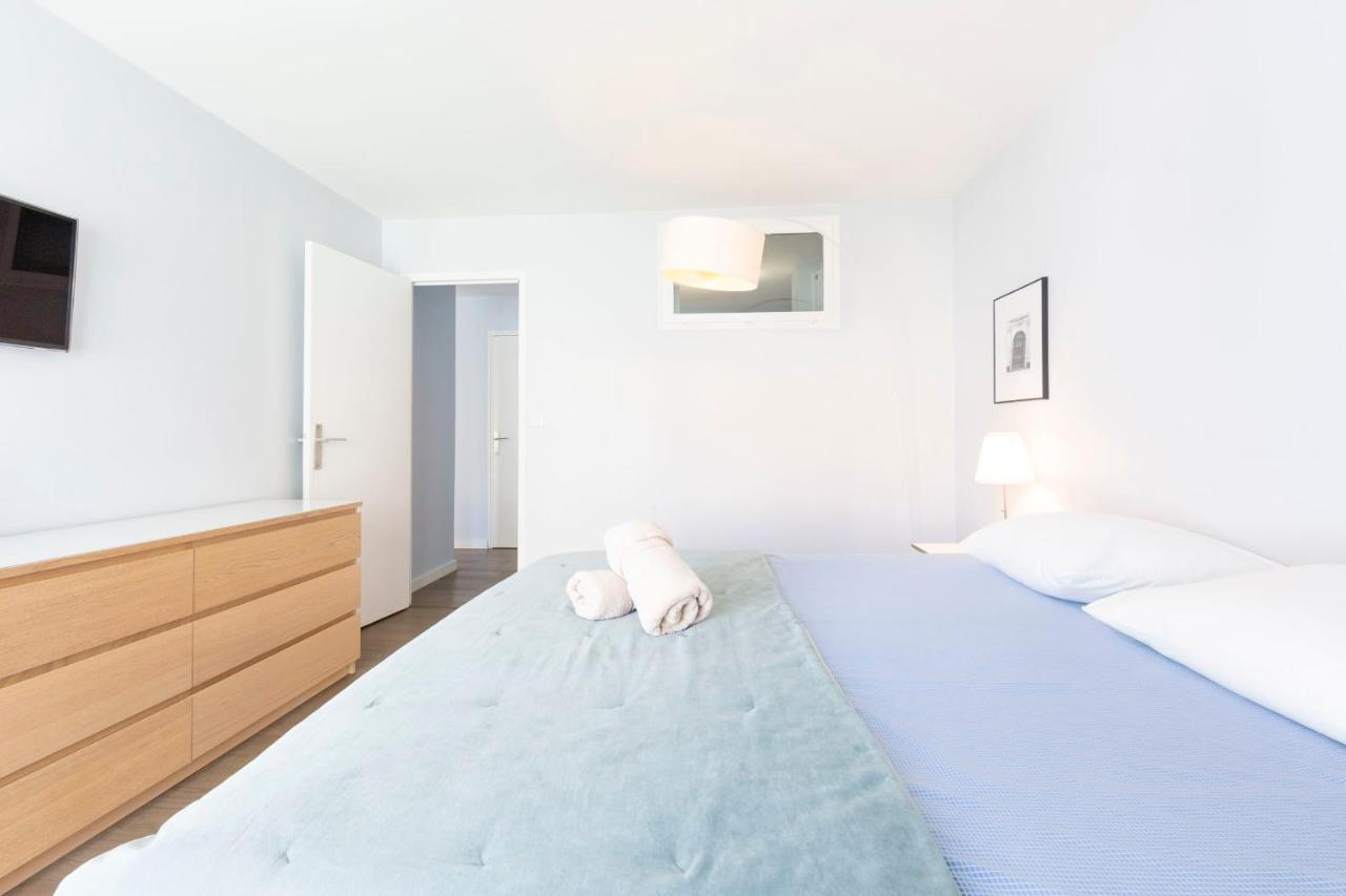Modern Apartment 2 Bedrooms Quiet Terrace In A Palm Beach Area, 30 Meters From Seaside Cannes Kültér fotó